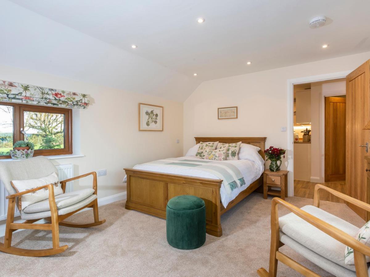 Bay Tree Cottage Дройтуич Екстериор снимка