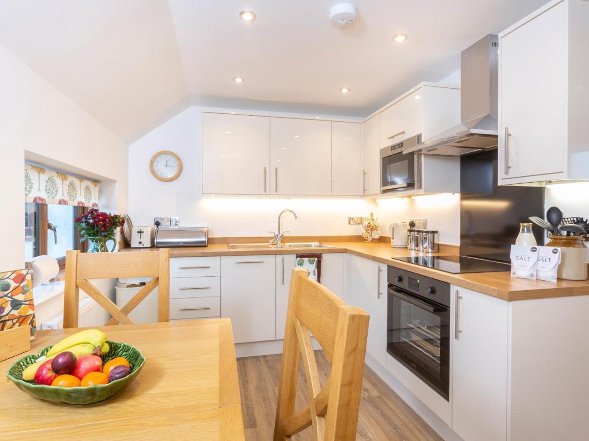 Bay Tree Cottage Дройтуич Екстериор снимка